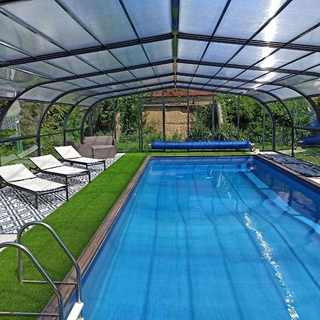 La Petellerie, Maison De Campagne Avec Piscine Pour Un Sejour Detente Moyon Kültér fotó