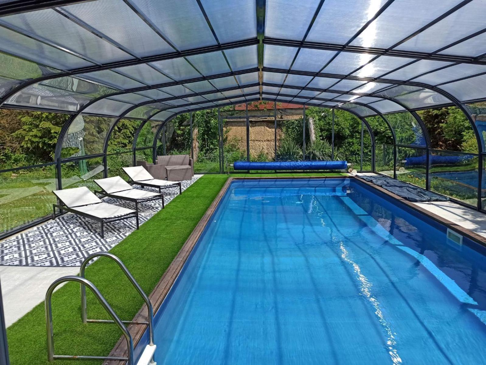 La Petellerie, Maison De Campagne Avec Piscine Pour Un Sejour Detente Moyon Kültér fotó